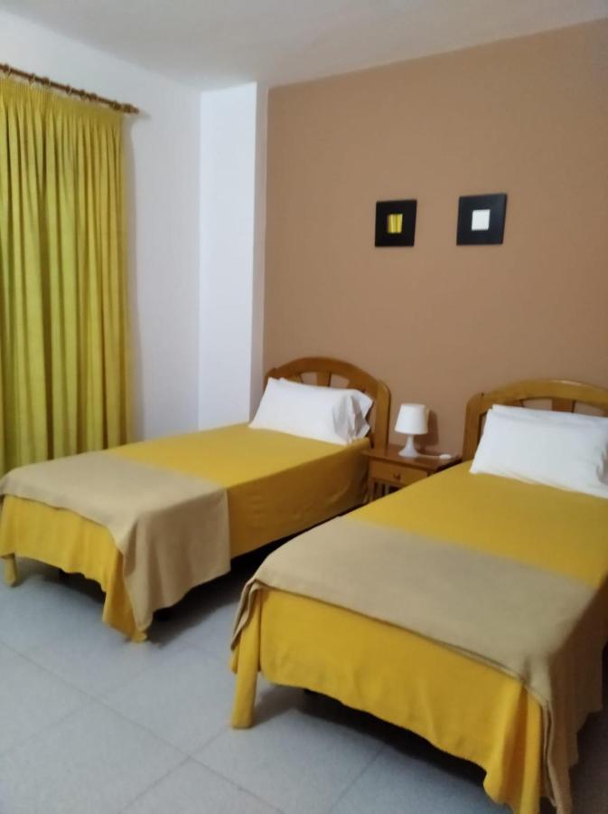 Apartamentos Martell ปลายา เด ซานเตียโก ภายนอก รูปภาพ
